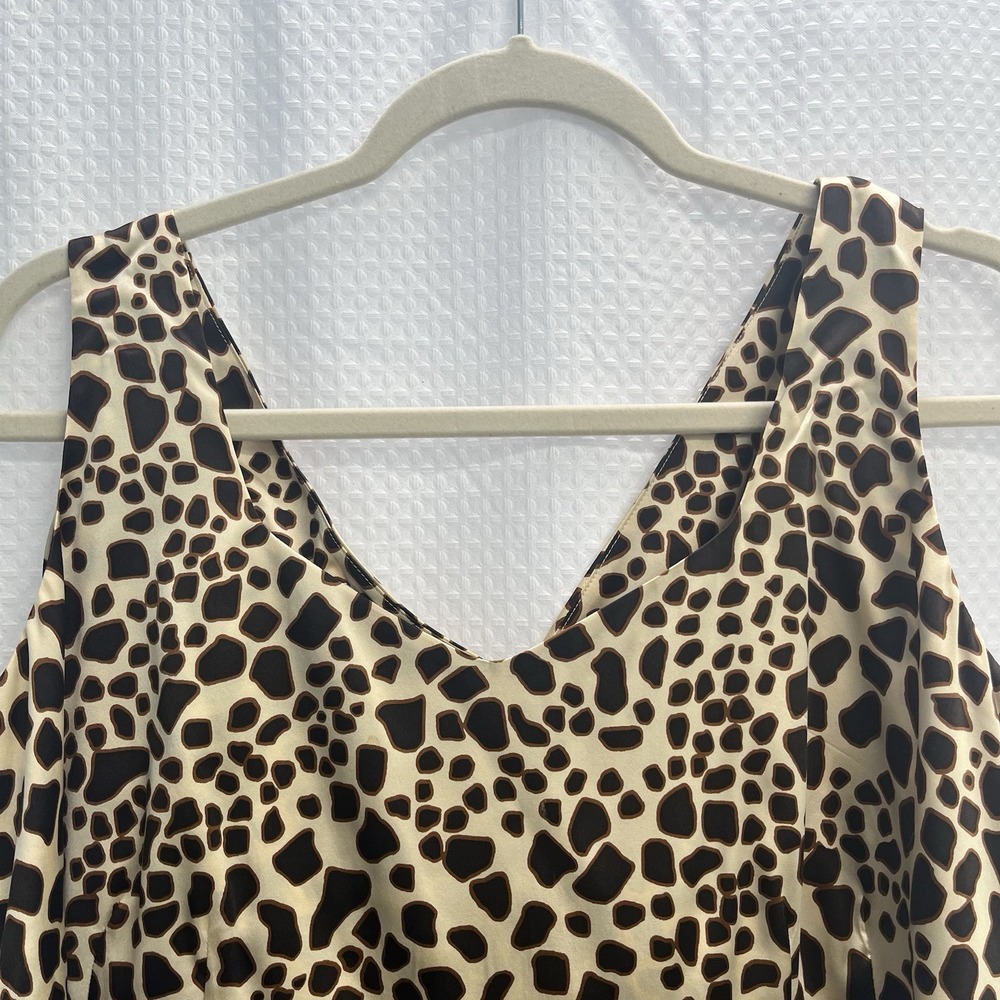 Talbots Silk Brown Giraffe Print Satin Sleeveless Top 14P Classic Mobwife - Picture 5 of 8